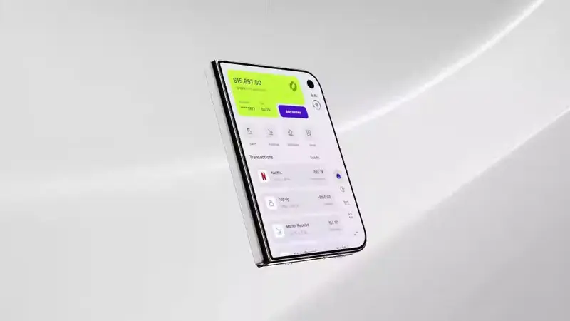 Preview of iPhone Duo fintech app screens